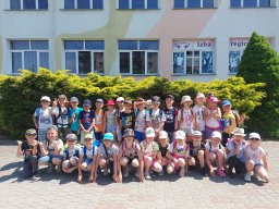 b_1024_768_0_00_images_2022_2023_1-3_AkademiaMalych_rajd_352323934_1928197977566512_4136004728616683698_n